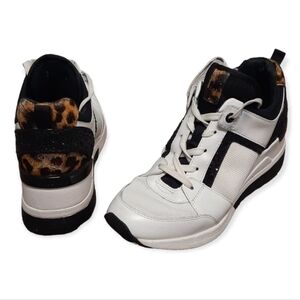 Leopard Faux Fur Size 6.5 White Shoes Sneakers Leather MICHAEL Michael Kors